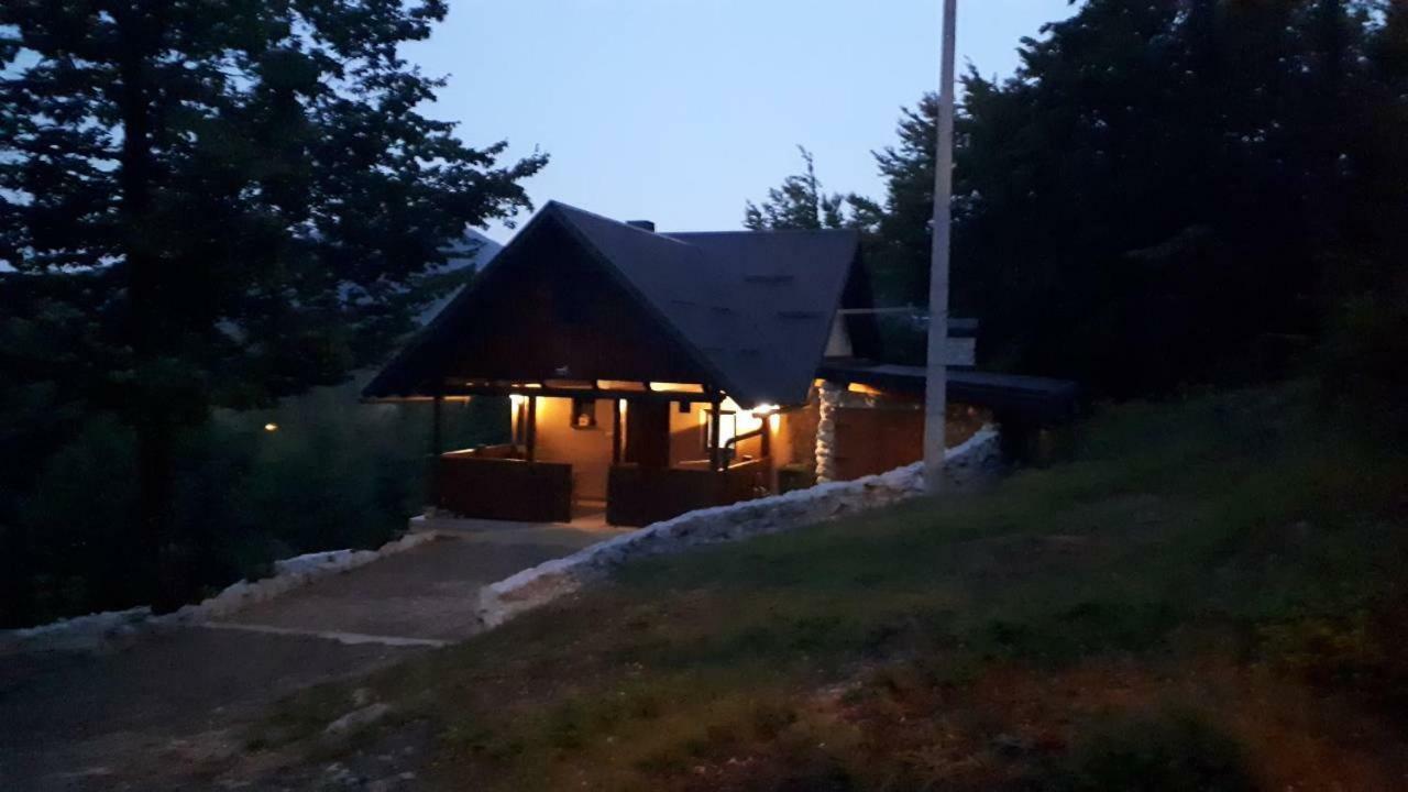 Kuca Za Odmor "Neralic" Villa โยซิปโดล ภายนอก รูปภาพ